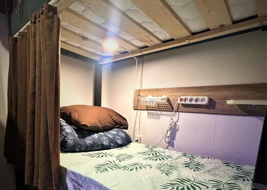 Bern Hostel 키시나우 외부 사진