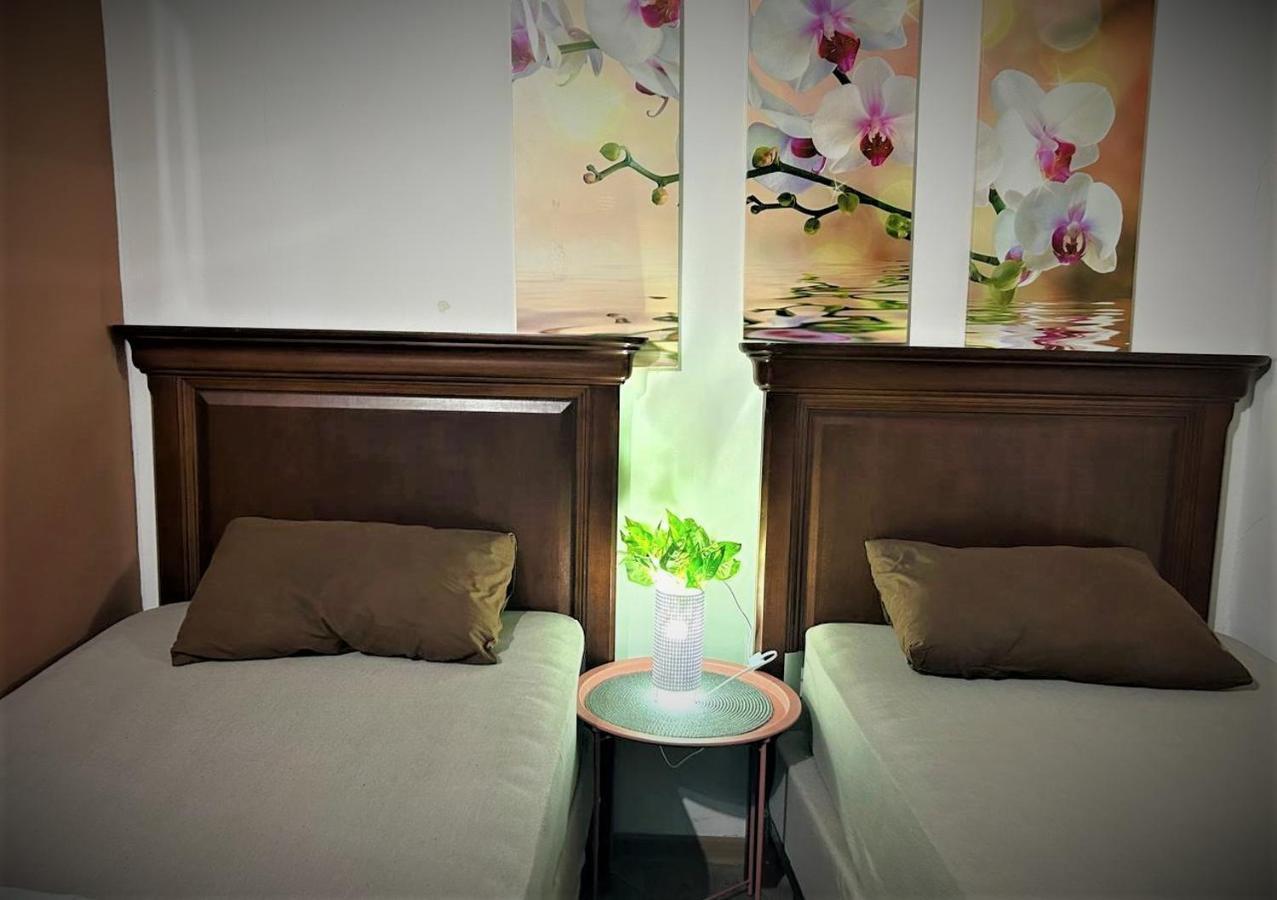 Bern Hostel 키시나우 외부 사진