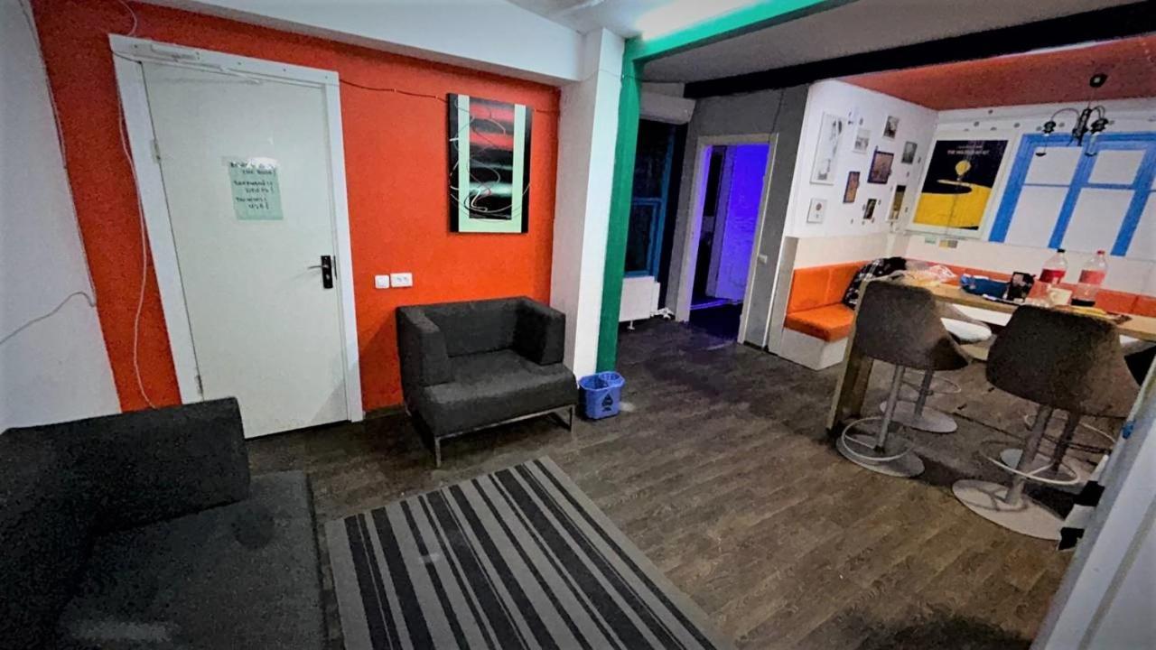 Bern Hostel 키시나우 외부 사진