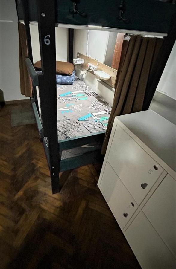 Bern Hostel 키시나우 외부 사진