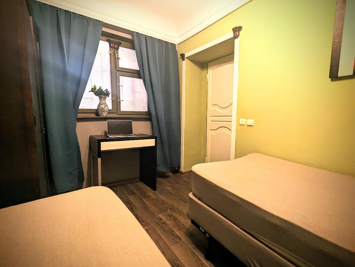 Bern Hostel 키시나우 외부 사진